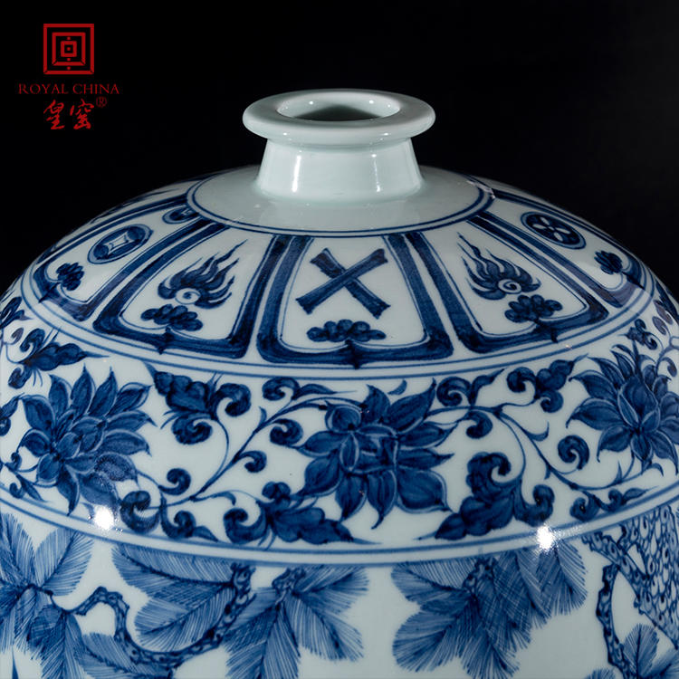 中国古美術✦青花釉裏紅捏花蕭何月下で韓信を追う梅瓶✦文房具・純手描き・陶芸・花瓶 中国古美術✦青花釉裏紅捏花蕭何月下で韓信を追う梅瓶✦文房具